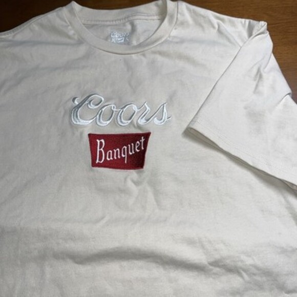 Coors Banquet Beer Tee Shirt Medium - Picture 1 of 8